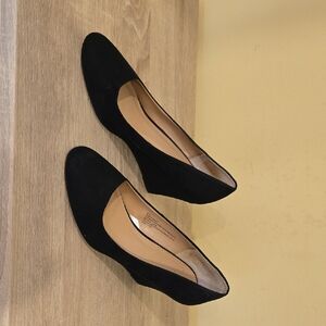 Elegant Black Women's Shoes